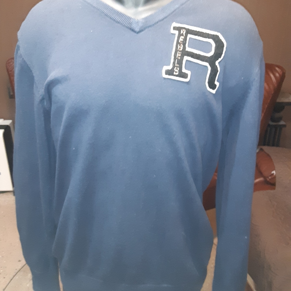 OLD NAVY SWEATER